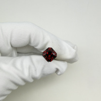 Гранат пироп-альмандин 10*10 мм