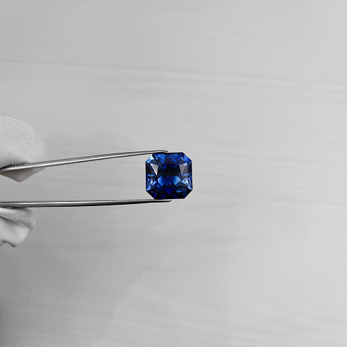 Сапфир выращенный, октагон 16*16 мм