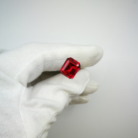 Рубин выращенный, октагон 10*12 мм