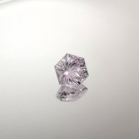 Аметист светлый, фантазийная огранка гексагон 15*15 мм
