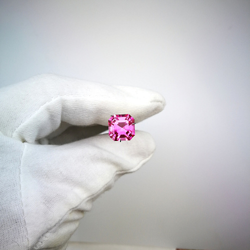 Рубин розовый выращенный, ашер 10*10 мм