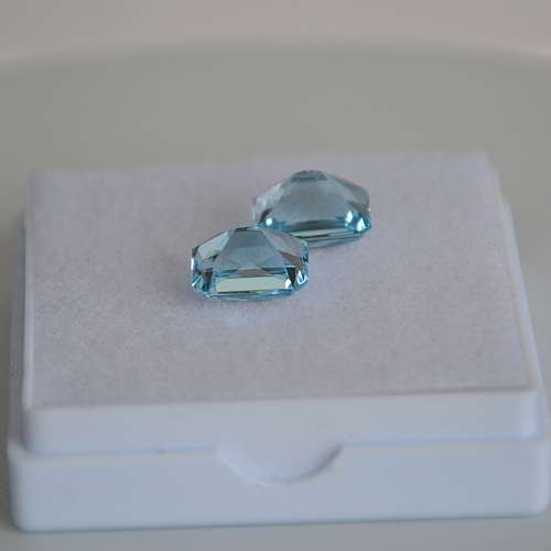 Топаз голубой, октагон, 11*9 мм