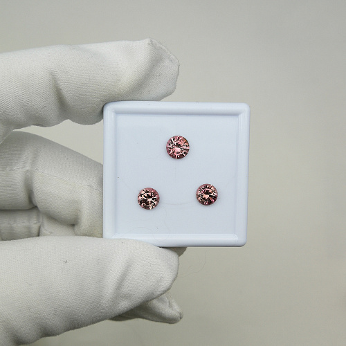 Турмалин розовый, круги 6.4 мм и 6 мм