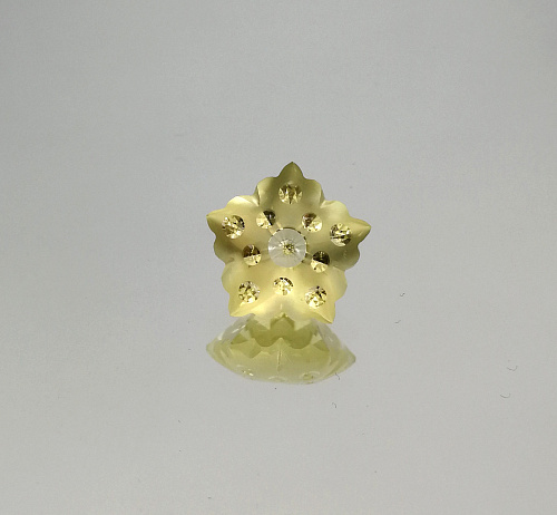 Цитрин, фантазийная огранка Цветок матовый, 12 мм