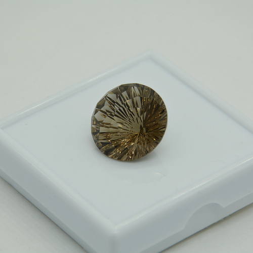 Раухтопаз, фантазийная огранка, круг, 18 мм