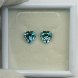 Топаз голубой, сердце, 10*10 мм