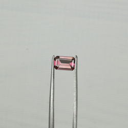 Турмалин розовый октагон 8.6*5.5 мм