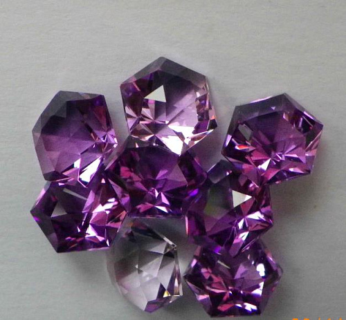 Аметист выращенный, гексагон, 9*9 мм