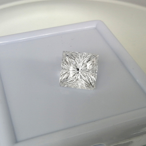 Горный хрусталь, квадрат фантазийный, 13*13 мм