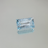 Топаз голубой, багет фантазийный 10*17 мм