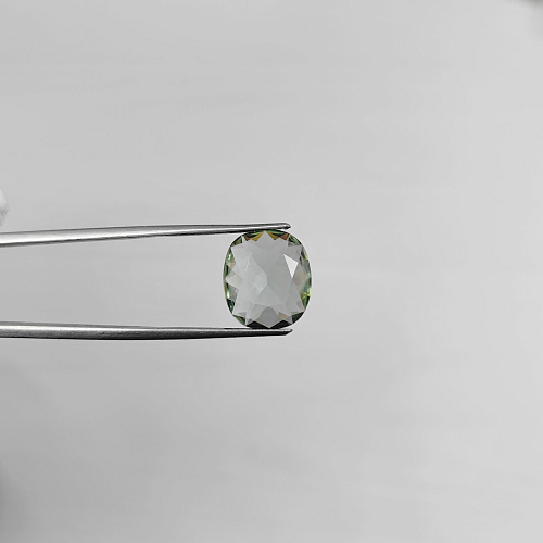 Празиолит выращенный, кушон 12.3*14 мм