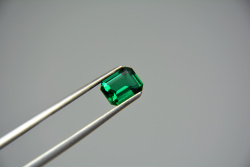 Изумруд гидротермальный, октагон 8*6 мм