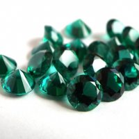 Изумруд гидротермальный, круг 9.0 мм