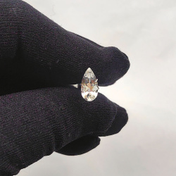 Топаз бесцветный, груша 6*12 мм