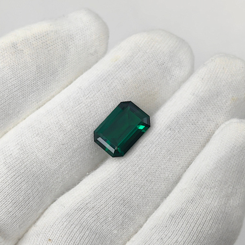 Изумруд гидротермальный, октагон 14*10 мм