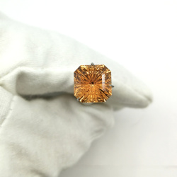 Топаз винный, октагон фантазийный, 10*10 мм