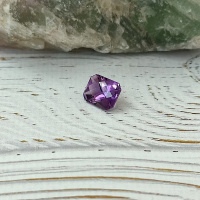 Аметист октагон 8*10 мм, смешанная огранка