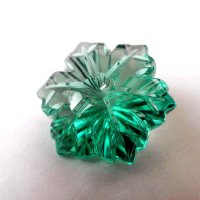Кварц выращенный зеленый Цветок 19 мм
