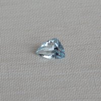 Топаз голубой sky, триллион, 17*12.5*14 мм