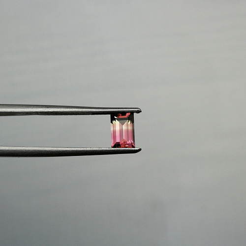 Турмалин полихромный багет 6.1*4 мм