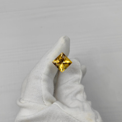 Цитрин желто-оранжевый квадрат 12*12 мм