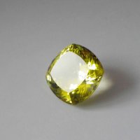 Цитрин, кушон 18*18 мм