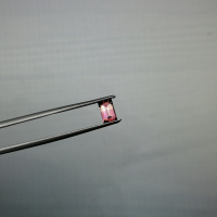 Турмалин полихромный багет 6.1*4 мм