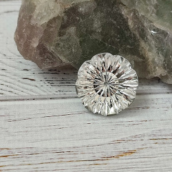 Горный хрусталь цветок фантазийный 20 мм