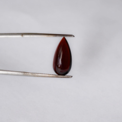 Гранат, груша-кабошон 8*16 мм