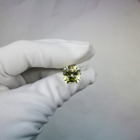 Сапфир желтый выращенный ашер 12*12 мм