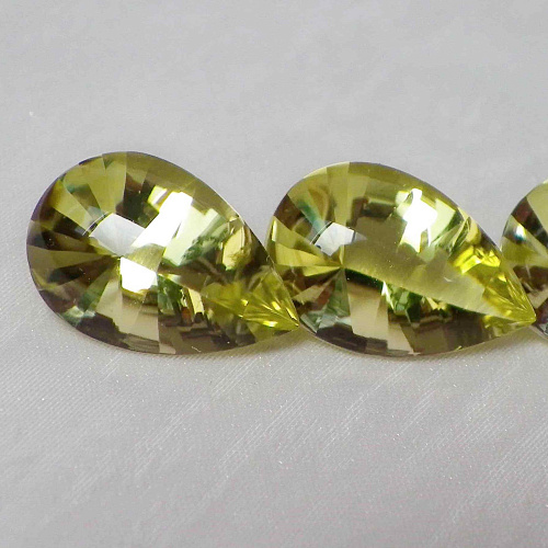 Цитрин, груша-кабошон 12*18 мм