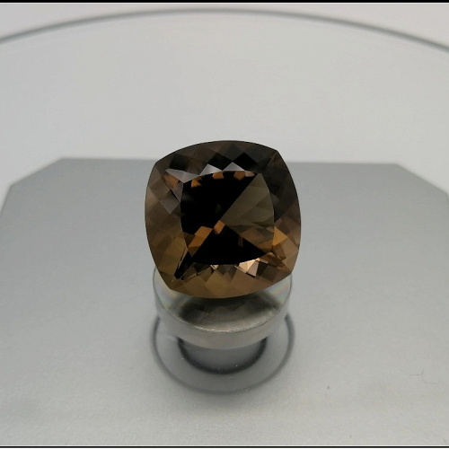 Раухтопаз, кушон, 20*20 мм