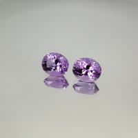 Аметист овал 10*12 мм