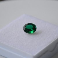 Изумруд гидротермальный, овал, 11*9 мм