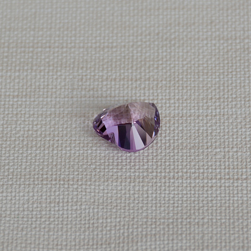Аметист выращенный, сердце, 15.5*15.5 мм