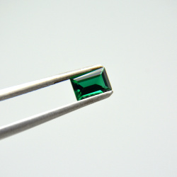 Изумруд гидротермальный, багет 6*4 мм