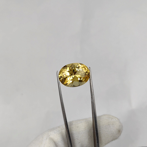 Цитрин выращенный, овал 20*15 мм