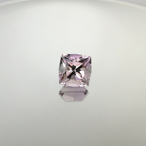 Аметист светлый, антик, 15*15 мм