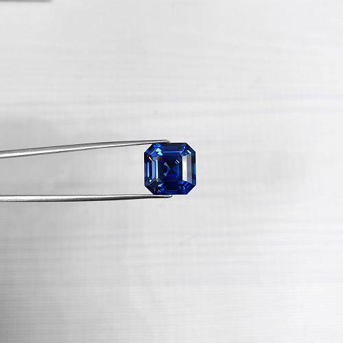 Сапфир выращенный, ашер 14*14 мм