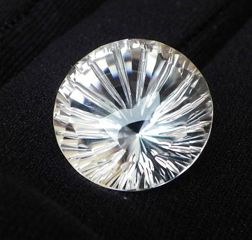 Горный хрусталь, круг 18 мм