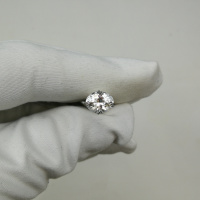 Топаз бесцветный овал 9*7 мм