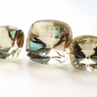 Цитрин, фантазийная огранка, кушоны 18*18 мм и 14*14 мм