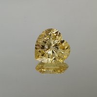 Цитрин выращенный, фантазийная огранка, сердце 16*16 мм