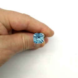 Топаз голубой, октагон фантазийный 8*8 мм