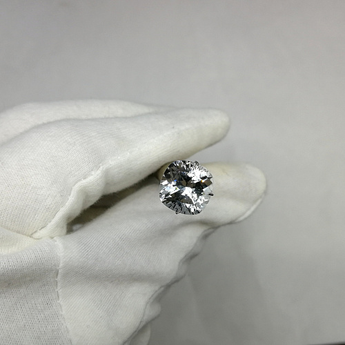 Топаз бесцветный кушон 11*11 мм