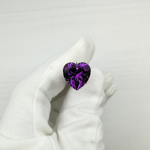 Аметист насыщен, сердце 13*13 мм