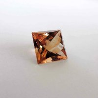 Топаз винный, квадрат, 14*14 мм