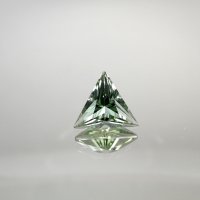 Празиолит выращенный, треугольник, 15*15 мм