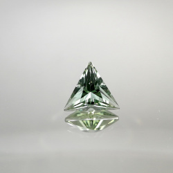 Празиолит выращенный, треугольник, 15*15 мм